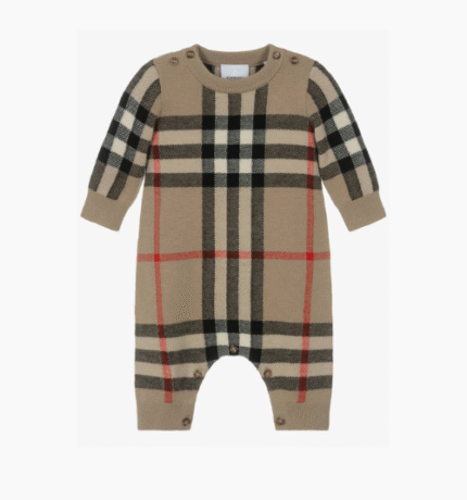 LAVE_Dry_Cleaning_Wool-Cashmere Babywear – Expert Dry Cleaning for Delicate Fabrics